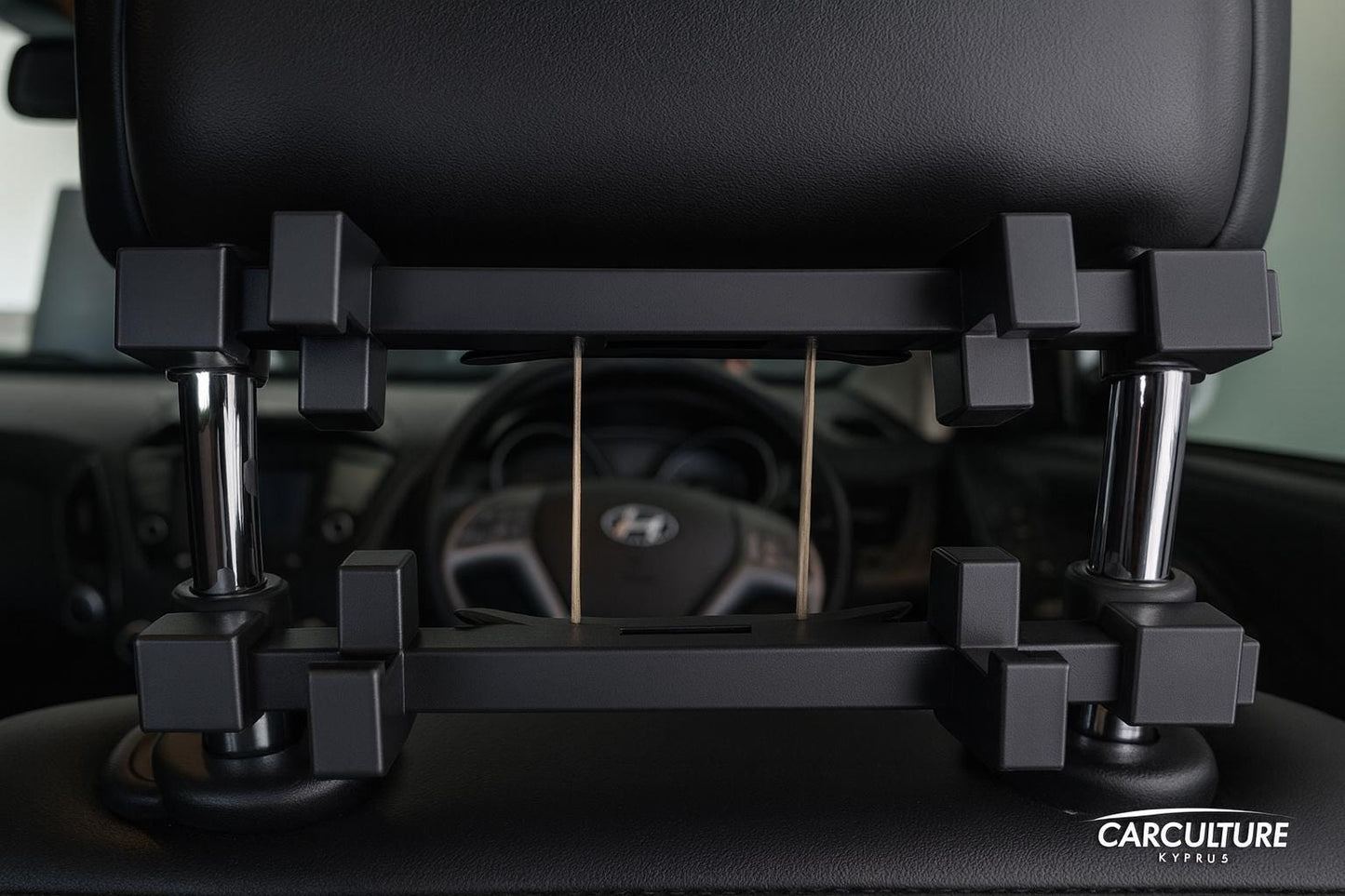 Adjustable Backseat Phone Holder – Universal Fit for Any Car