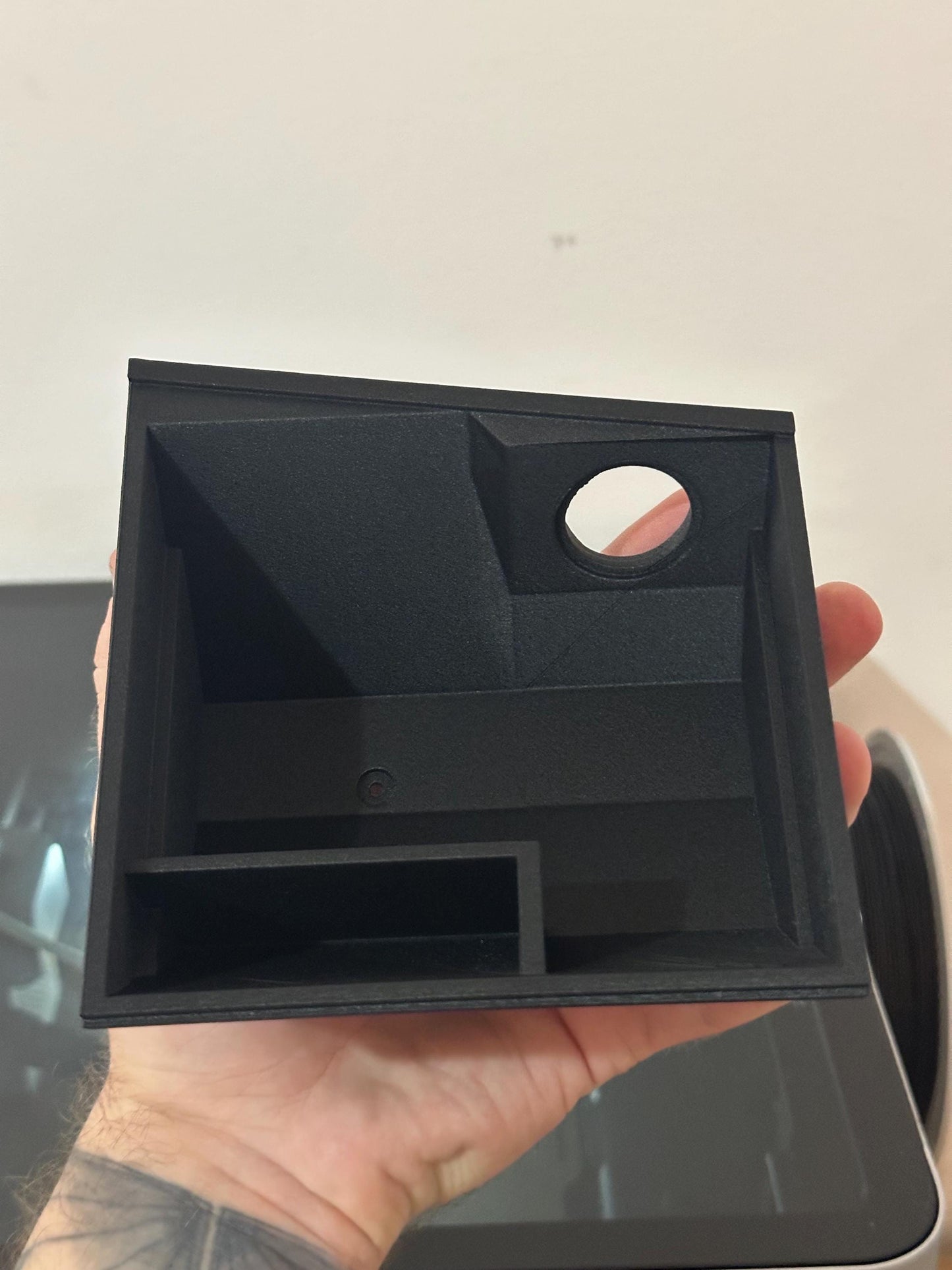 VW Golf MK4 Ashtray Replacement: Modern Interior Upgrade