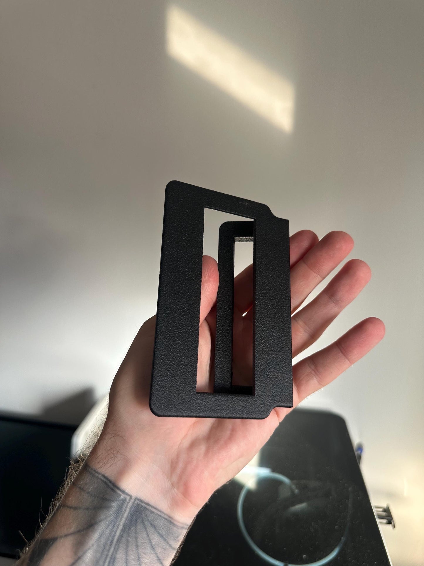 BMW E30 Dome Light Mounting Bracket – Interior Light Support Clip Replacement