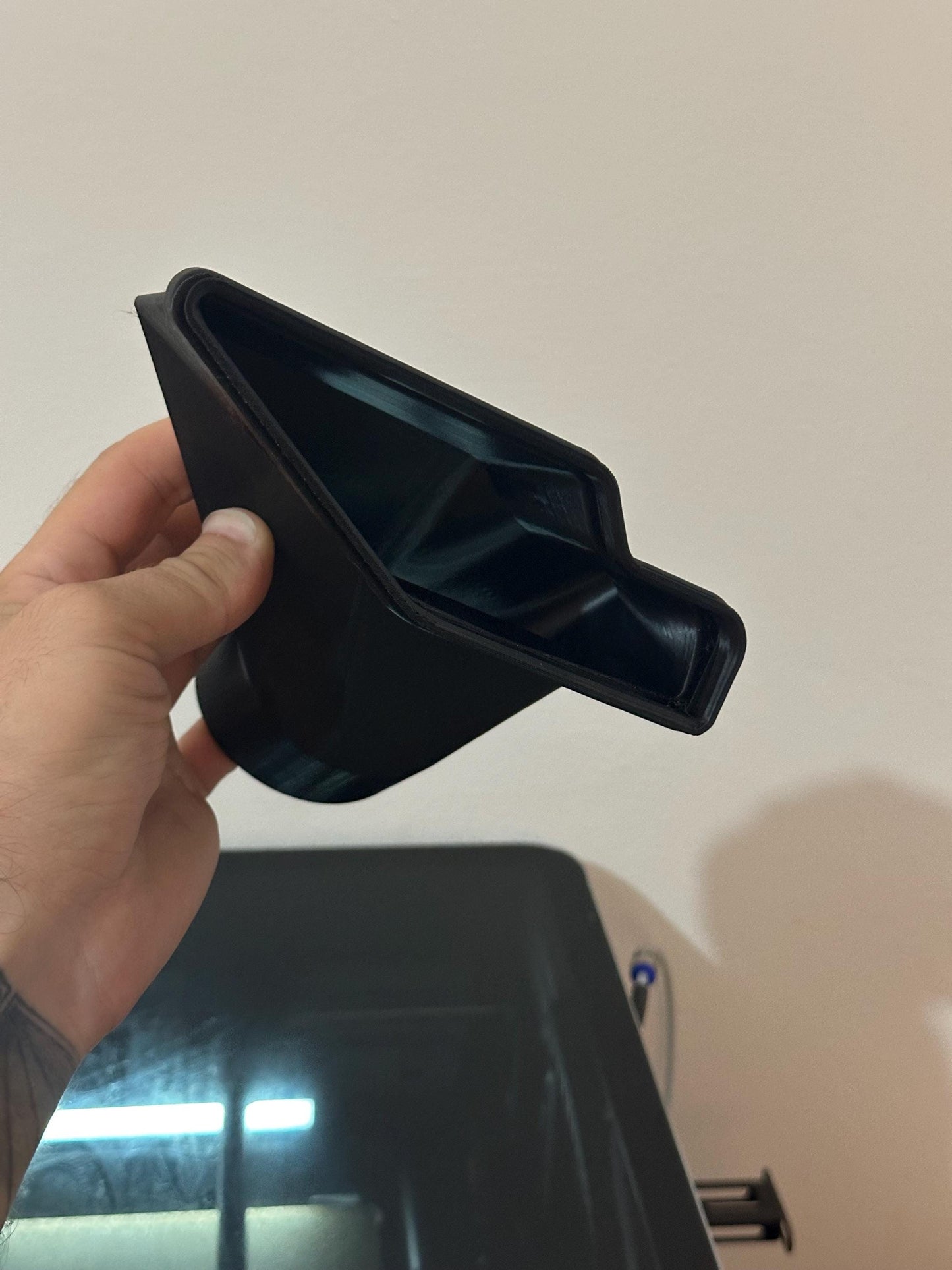 BMW E36 Alternator Cooling Duct – Air Flow Guide for Alternator Ventilation