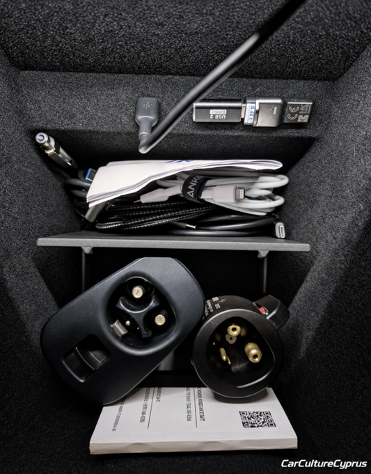Rivian R1T R1S Center Console Charging Adapter Dock for TeslaTap and Tesla Adapter