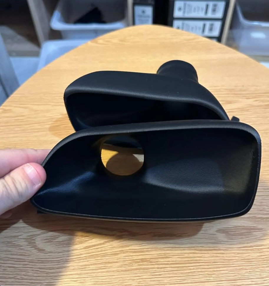 Citroen Saxo brake cooling ducts for fog lights Black