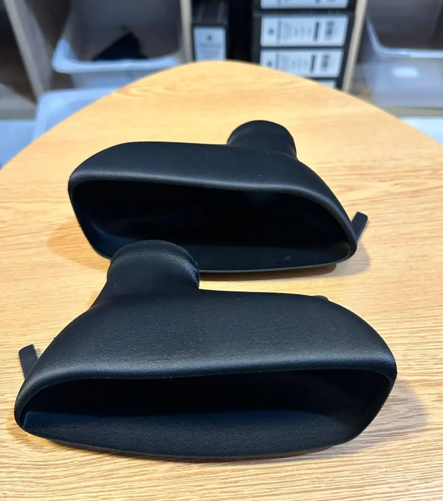 Citroen Saxo brake cooling ducts for fog lights Black