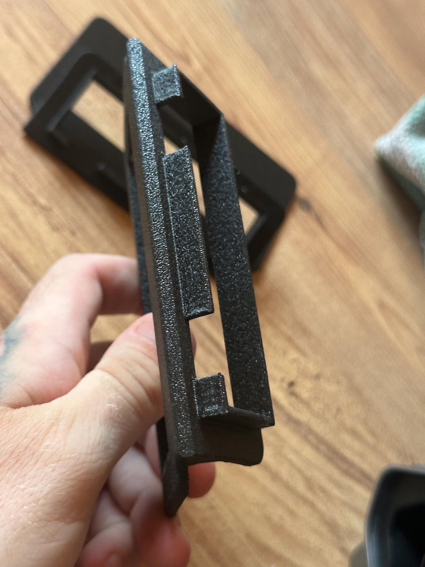 BMW E30 Dome Light Mounting Bracket – Interior Light Support Clip Replacement