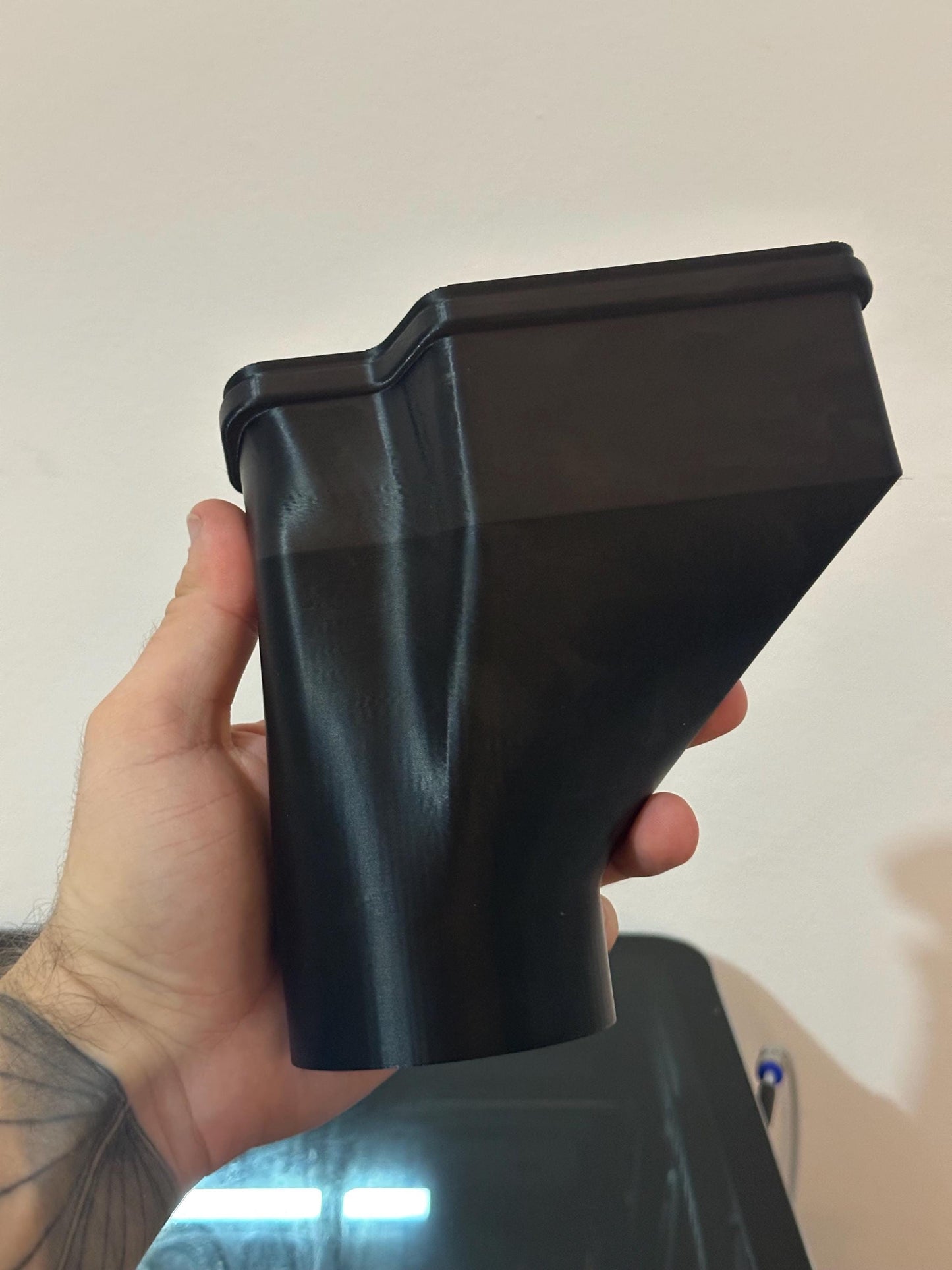 BMW E36 Alternator Cooling Duct – Air Flow Guide for Alternator Ventilation