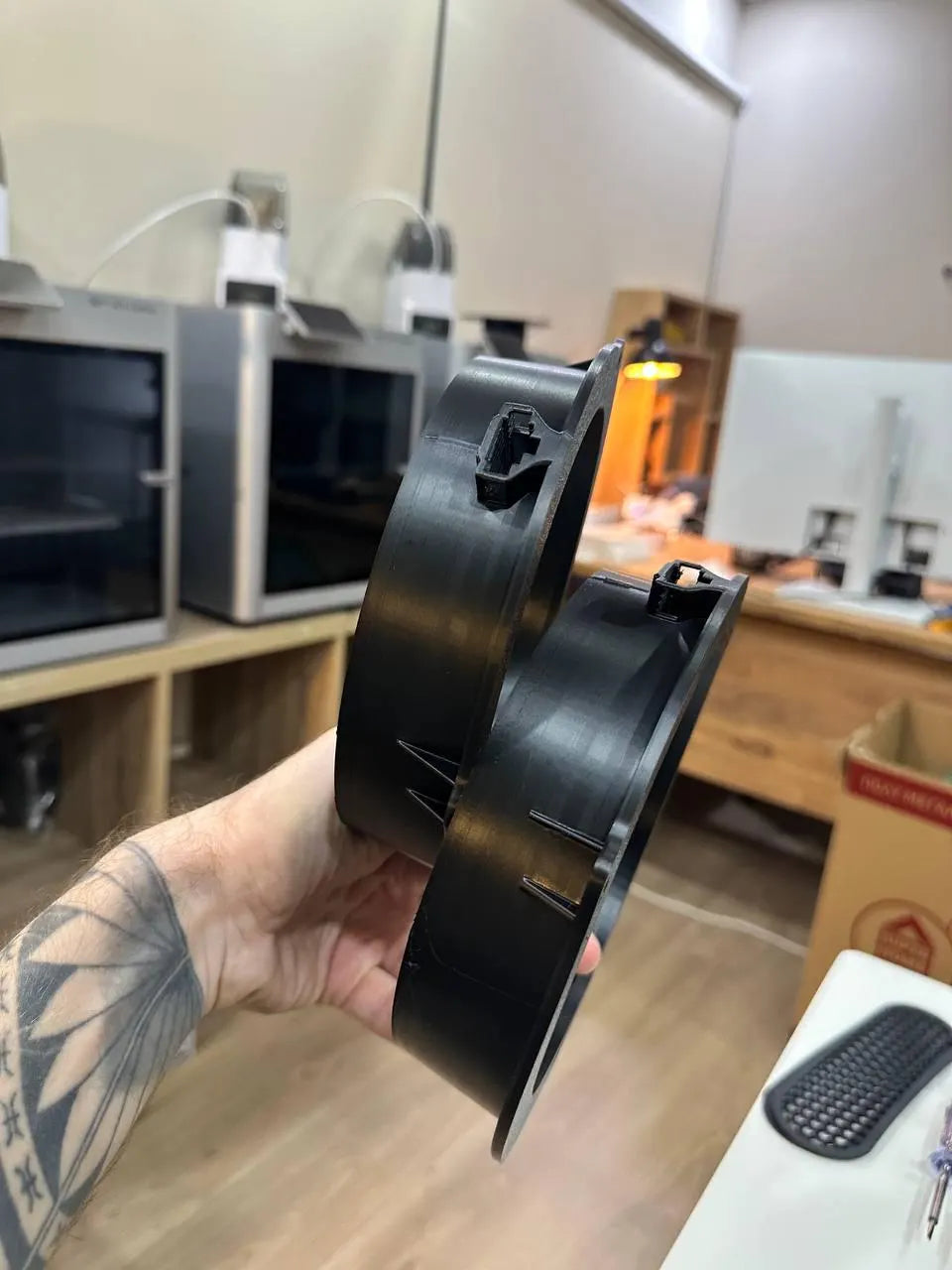 Audi A4 B8 / B9 Lautsprecheradapter hinten – 16,5 cm