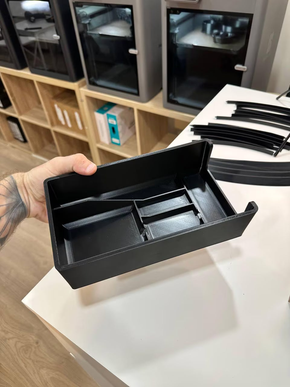 Plateau de console centrale Audi B9 (sans prise 12V) — Noir
