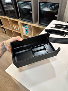Audi B9 Mittelkonsolenablage (ohne 12V-Buchse) – Schwarz