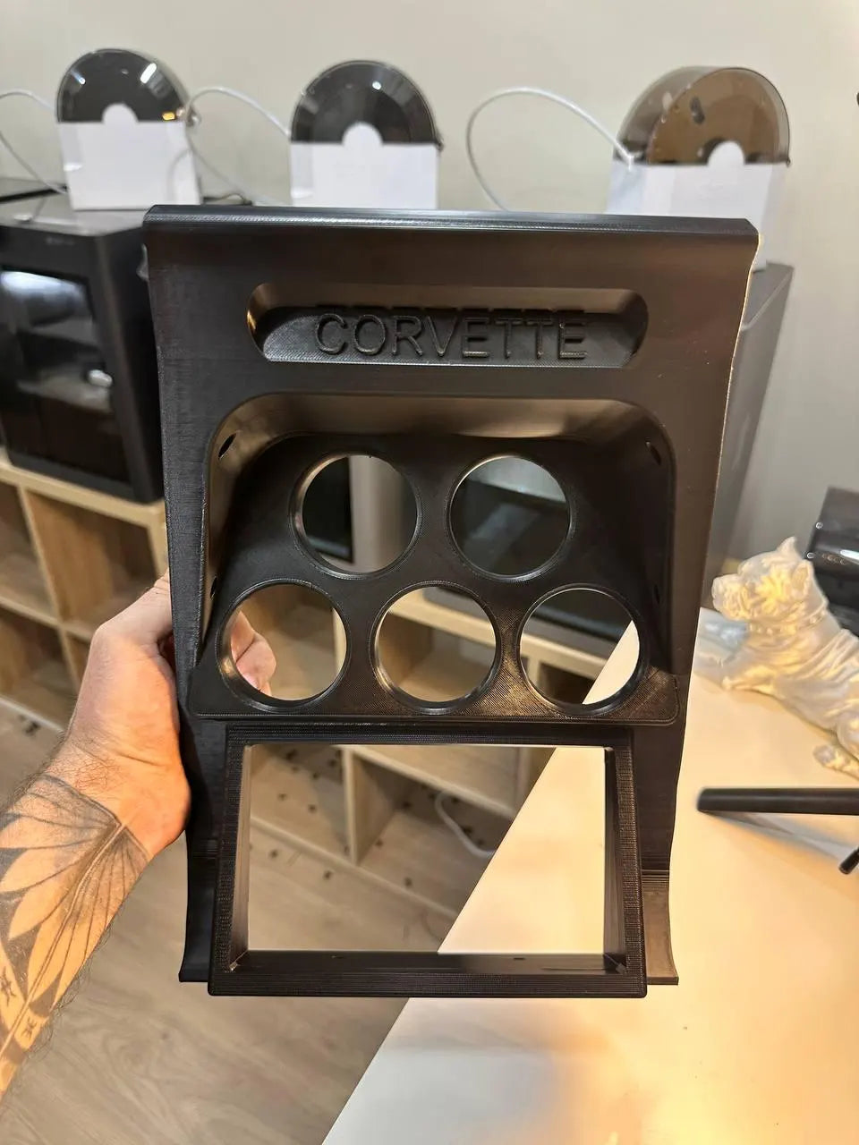 1969 C3 Corvette Radio- und Instrumentenblende – Dakota Digital Armaturenbrett mit Anzeigen