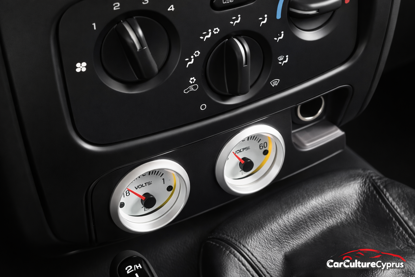 Jeep Cherokee/Liberty KJ Dual Gauge Pod – Center Console Gauge Mount
