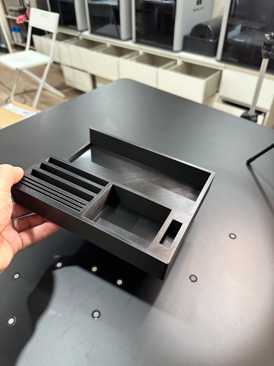 Audi Q8 Organizer e-tron Rangement latéral – Insert de compartiment de tableau de bord gauche noir