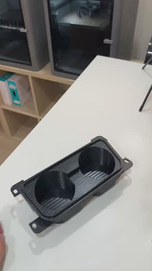Double porte-gobelet BMW E90/E91 : Amélioration de la console centrale imprimée en 3D