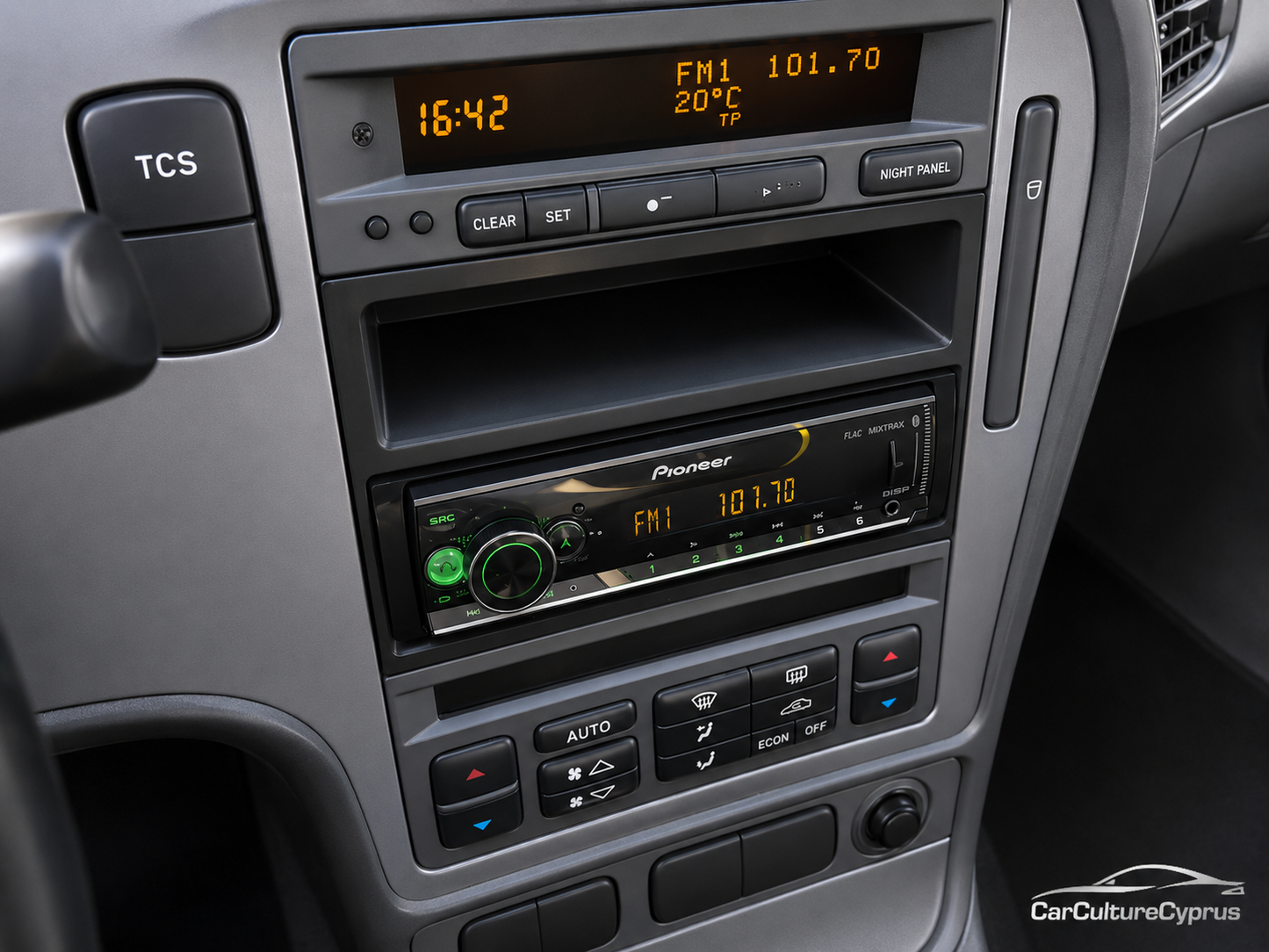 Saab 9-5 Single DIN Radio Frame with Storage Pocket – Head Unit Adapter