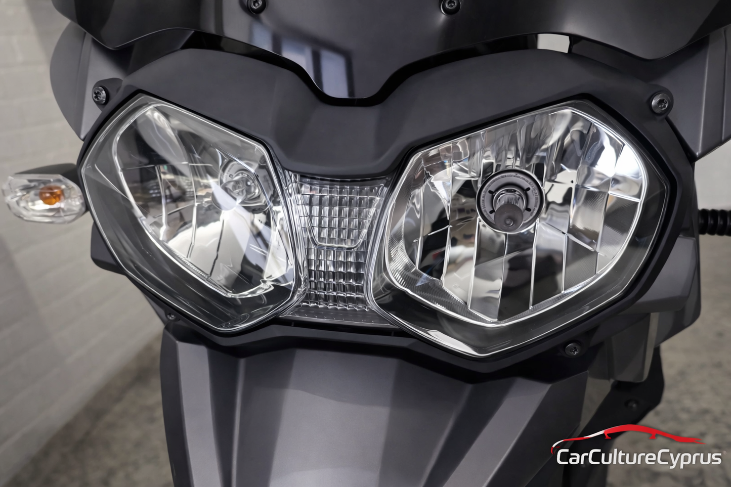 Triumph Headlight Cover Tiger Explorer 1200